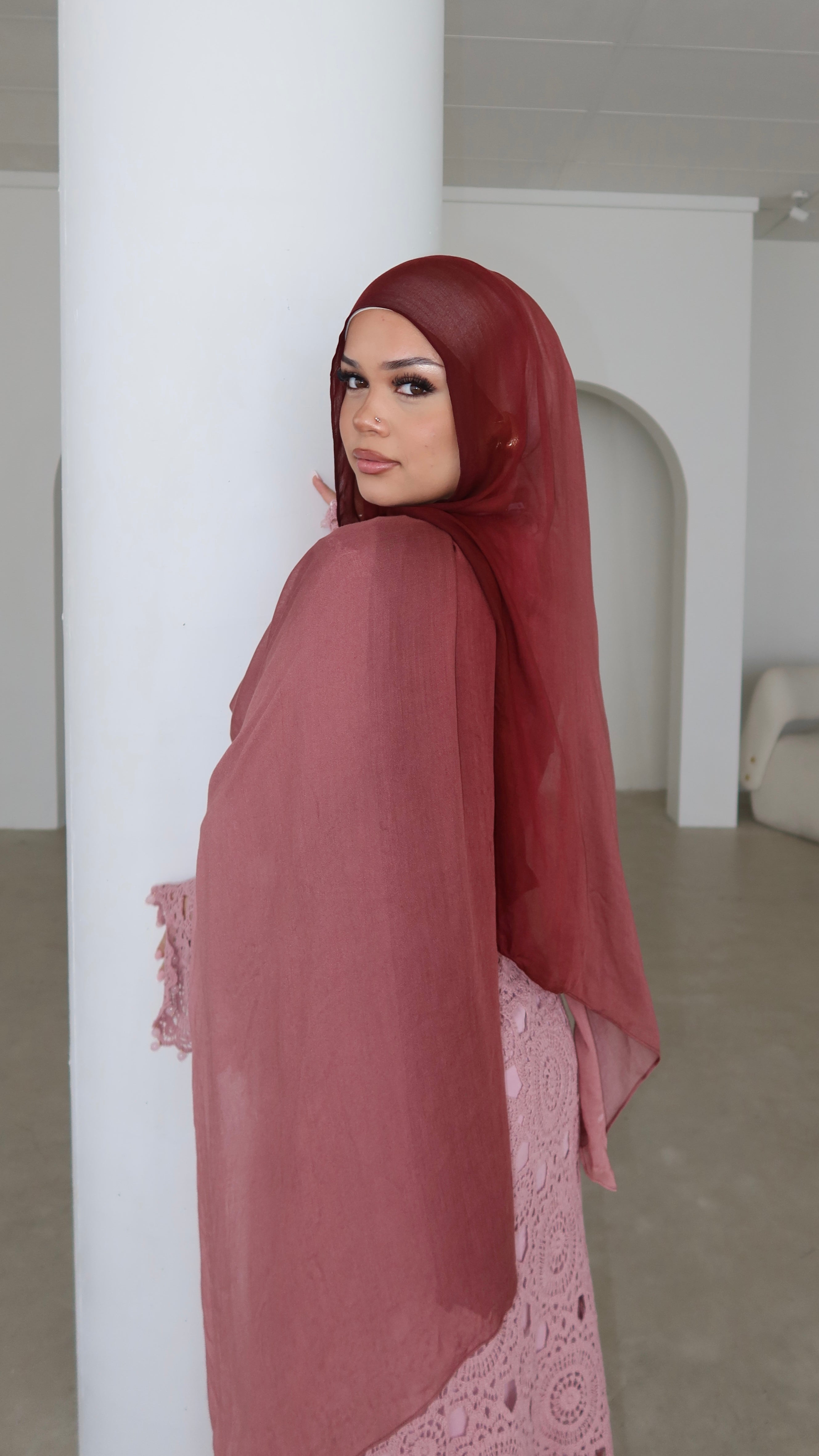 ‘STRAWBERRY’ (OMBRÉ) - Premium Modal Hijab